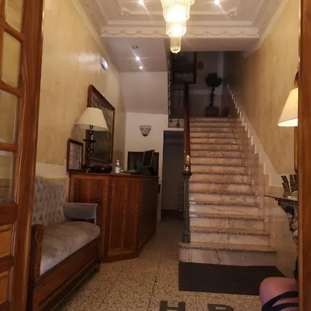 Plaza Pensionat Segovia