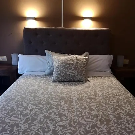 Plaza Guest house Segovia