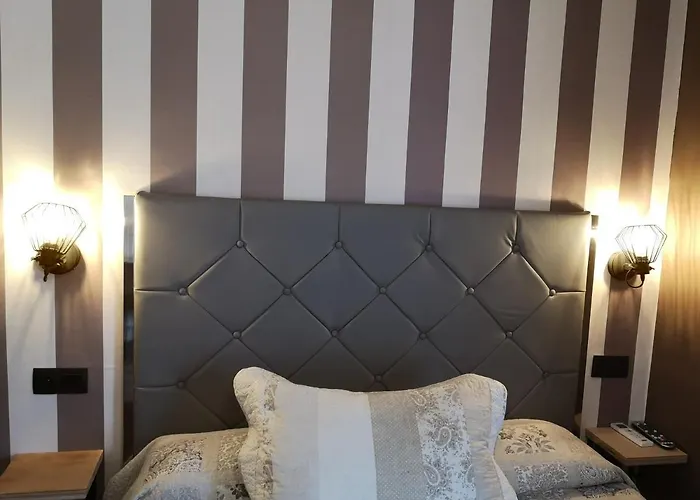 Πανσιόν Plaza