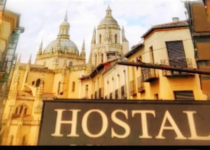 Plaza Πανσιόν *