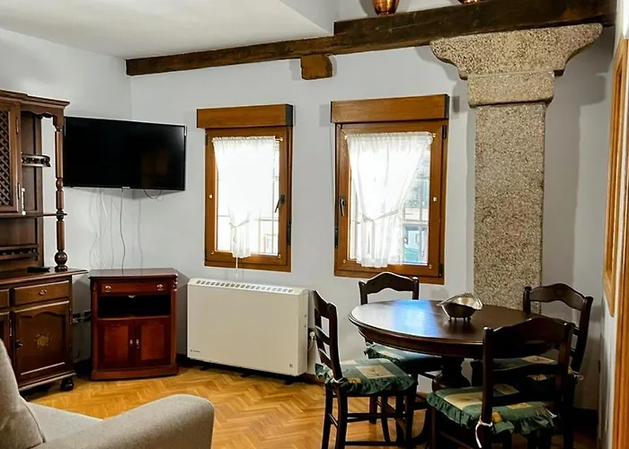 招待所 广场旅馆 *